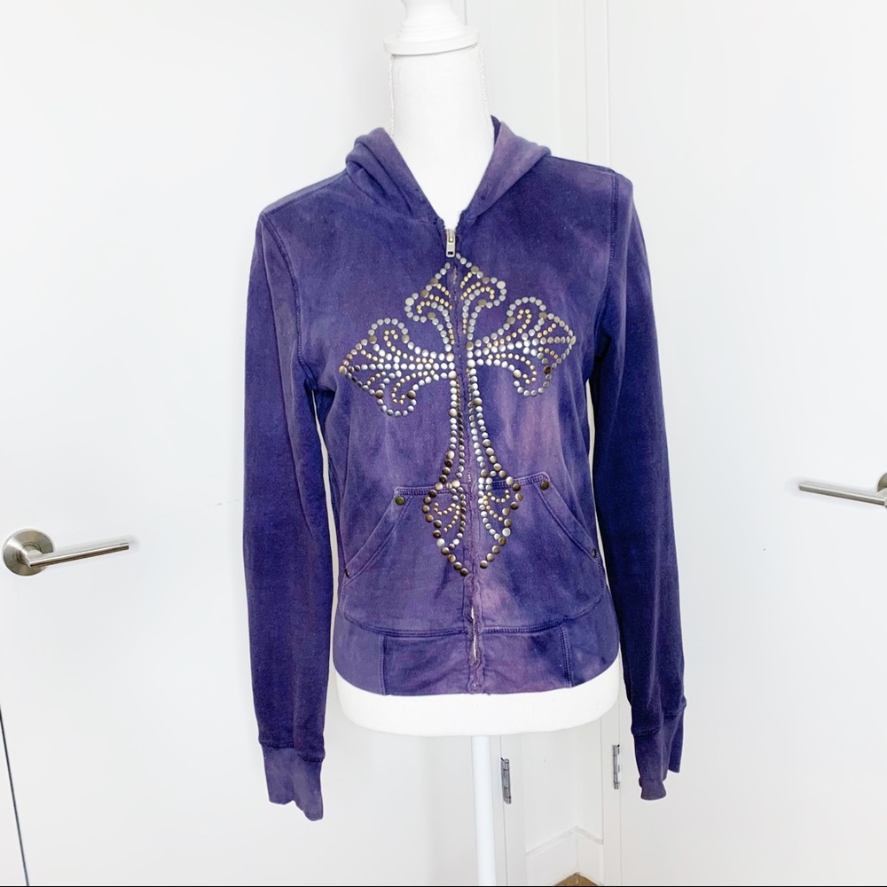 Twisted heart designer sweatshirt
